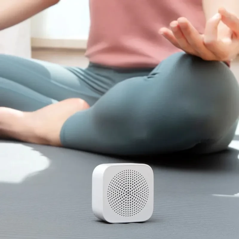 Xiaomi-XiaoAi-yoga.webp